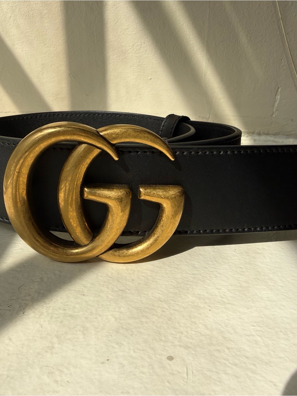 Gucci Black Leather Belt with Aged Gold Double-G Buckle